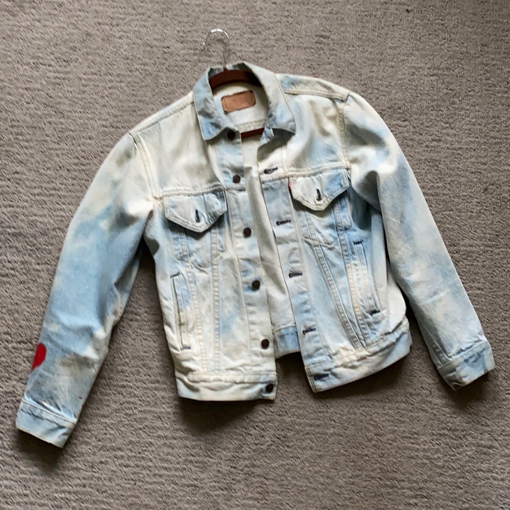 Levi’s denim jacket. Made in usa. Size 38